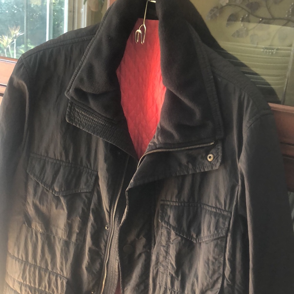 Beautiful Hugo Boss coat for men